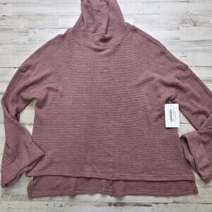 MOD ON TREND Women's Knit Mockneck Red Pullover SM Sweater New w/ Tags